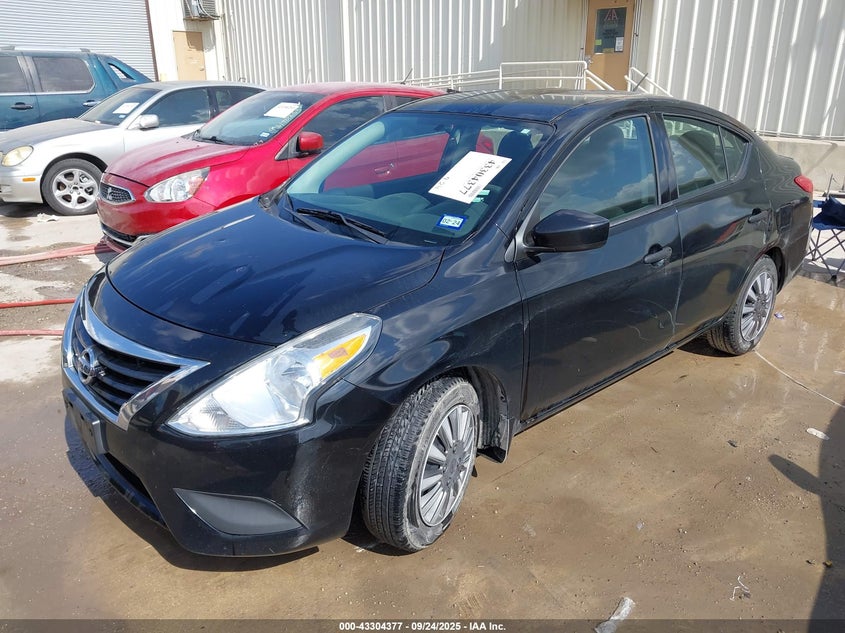 2016 NISSAN VERSA 1.6 S - 3N1CN7APXGL915313