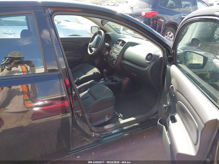 2016 NISSAN VERSA 1.6 S - 3N1CN7APXGL915313