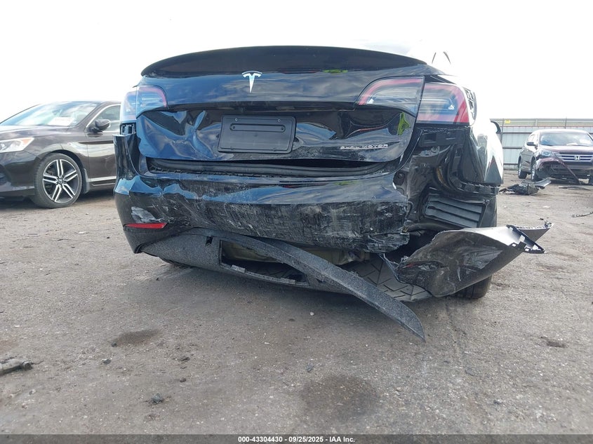 2023 Tesla Model 3 Performance Dual Motor All-Wheel Drive VIN: 5YJ3E1EC0PF633603 Lot: 43304430