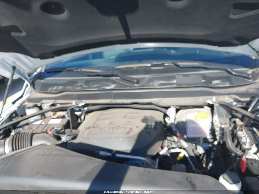 2025 Ram 2500 Tradesman 4X4 8' Box VIN: 3C6UR5HJ1SG530534 Lot: 43304602