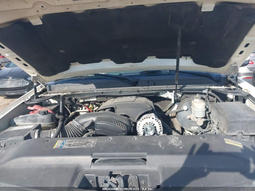 2008 Cadillac Escalade Standard VIN: 1GYFK638X8R154323 Lot: 43304673