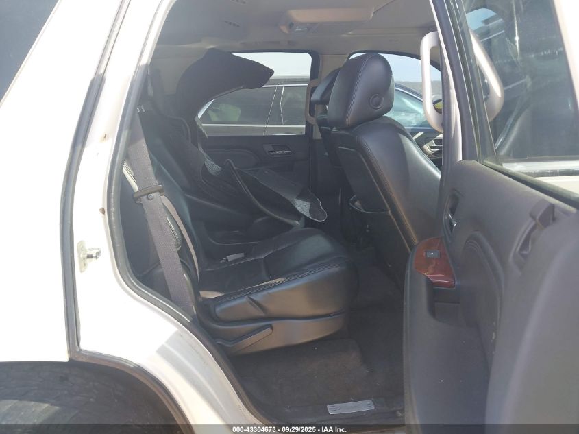 2008 Cadillac Escalade Standard VIN: 1GYFK638X8R154323 Lot: 43304673