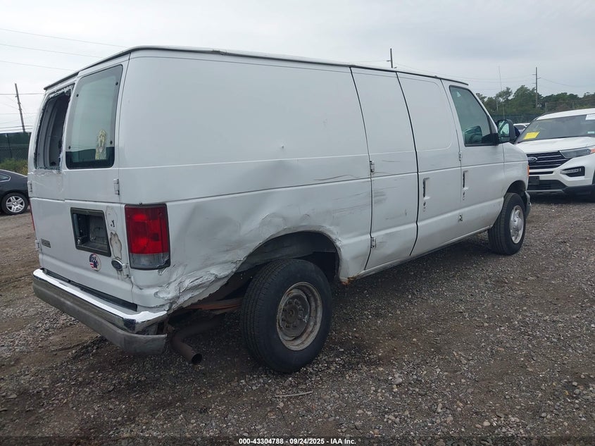 1FTNE24LX3HB60853 2003 FORD ECONOLINE photo no. 4