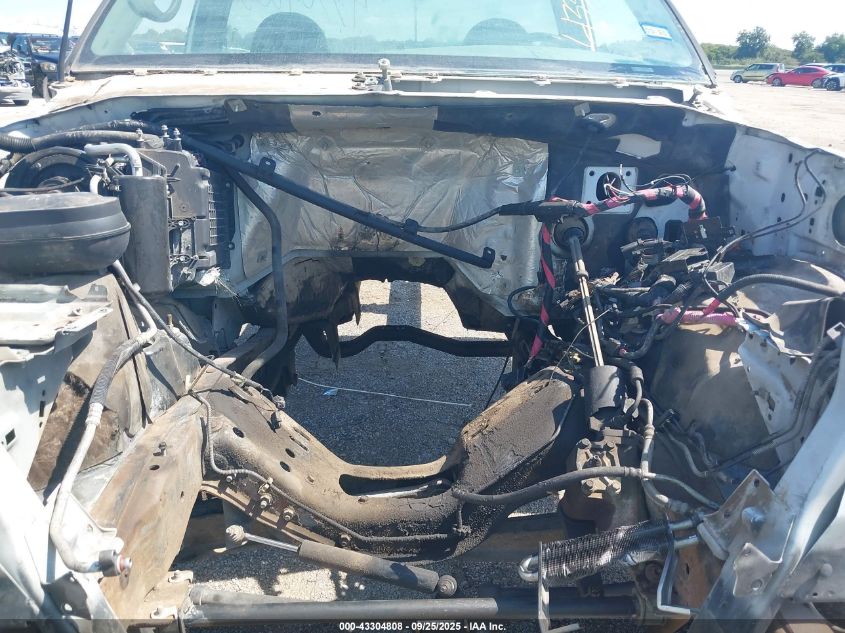 2002 Ford F-350 Xl/Xlt VIN: 1FDWF36F72EB65373 Lot: 43304808