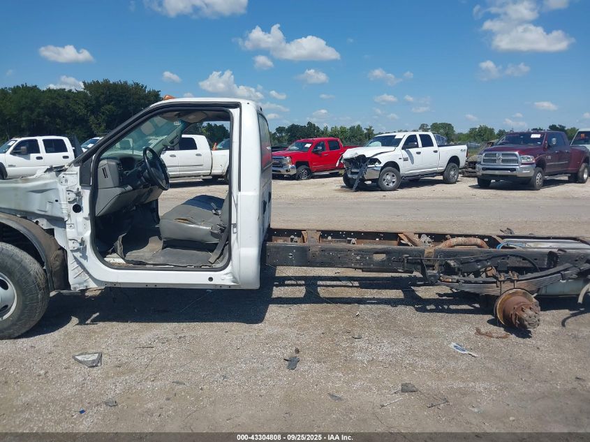 2002 Ford F-350 Xl/Xlt VIN: 1FDWF36F72EB65373 Lot: 43304808