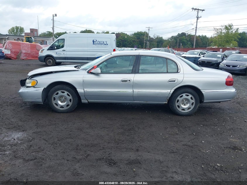 2002 Lincoln Continental VIN: 1LNHM97V42Y636269 Lot: 43304810