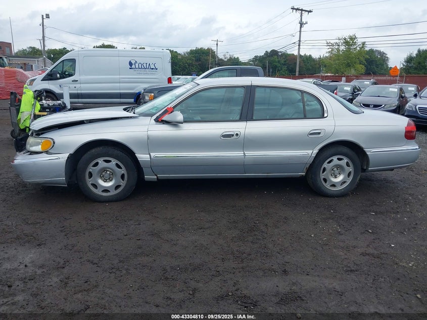 2002 Lincoln Continental VIN: 1LNHM97V42Y636269 Lot: 43304810