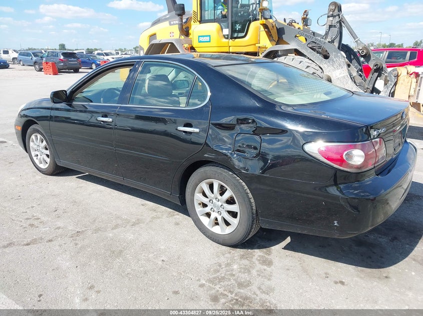 JTHBF30G836000138 2003 LEXUS ES photo no. 3
