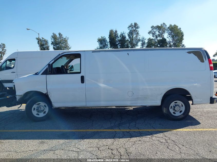 2008 Chevrolet Express Work Van VIN: 1GCHG39K681133713 Lot: 43304856
