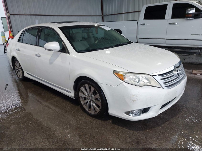 TOYOTA AVALON LIMITED