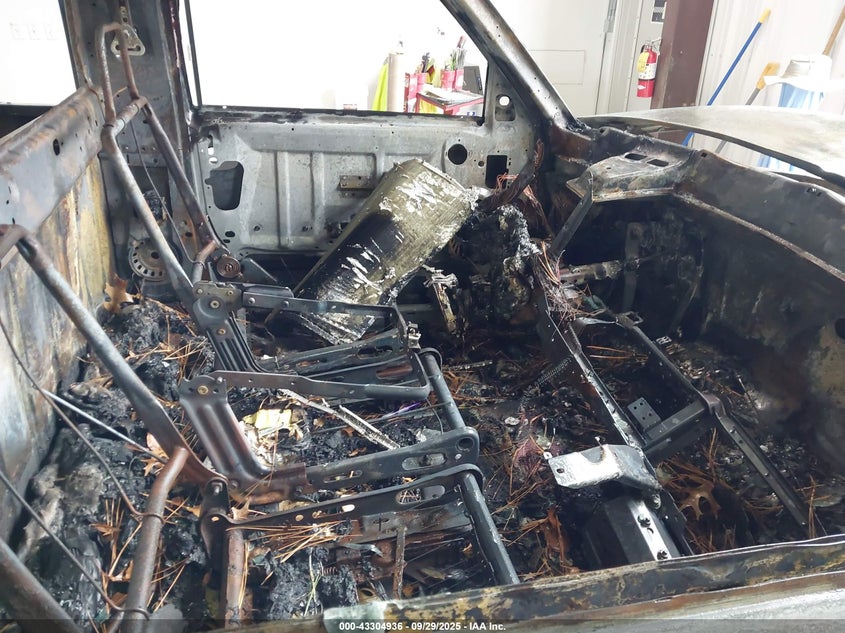 2000 Dodge Ram 1500 St VIN: 1B7HC16Y4YS622128 Lot: 43304936