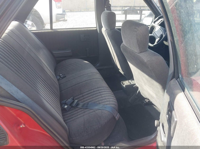 1993 Pontiac Sunbird Se VIN: 1G2JB54H5P7513942 Lot: 43304962