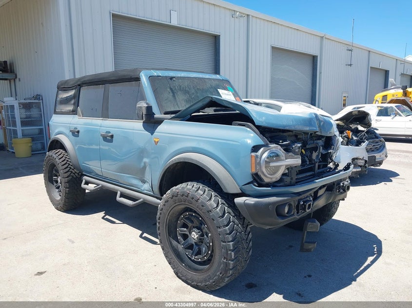 2023 Ford Bronco Badlands