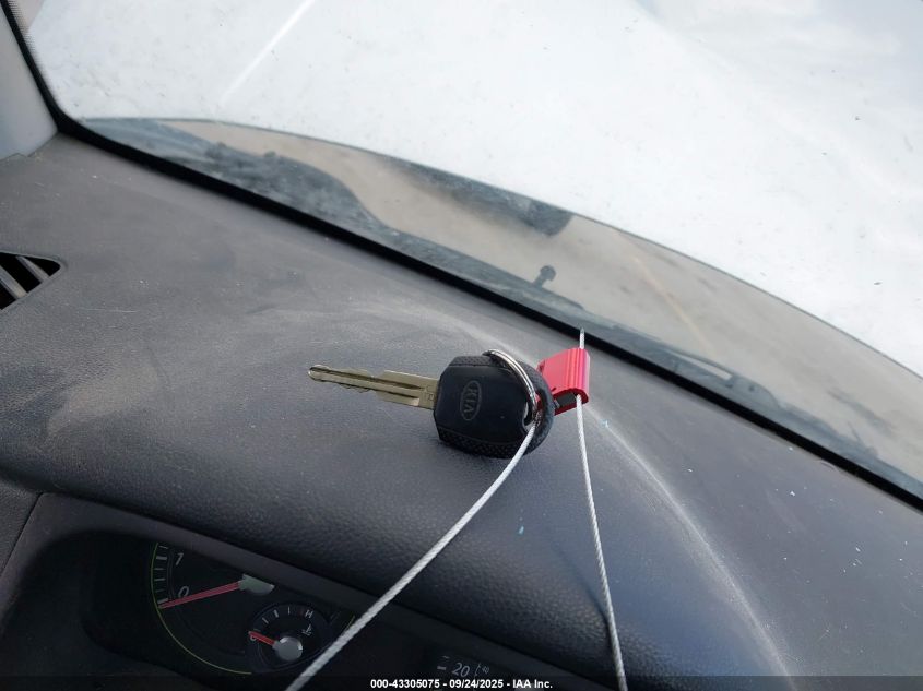 2007 Kia Rio Lx VIN: KNADE123076281172 Lot: 43305075