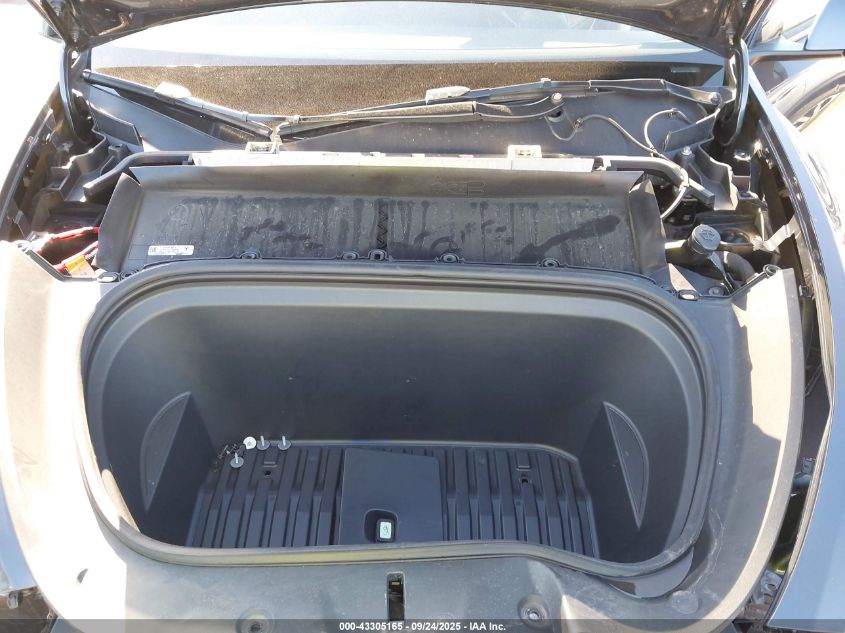 2021 Tesla Model Y Long Range Dual Motor All-Wheel Drive VIN: 5YJYGAEE5MF231184 Lot: 43305165