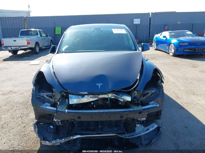 2021 Tesla Model Y Long Range Dual Motor All-Wheel Drive VIN: 5YJYGAEE5MF231184 Lot: 43305165