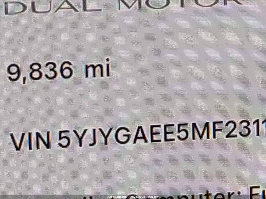 2021 Tesla Model Y Long Range Dual Motor All-Wheel Drive VIN: 5YJYGAEE5MF231184 Lot: 43305165