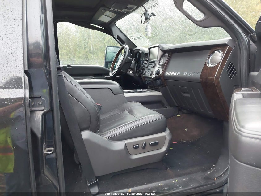 2013 FORD F-250 LARIAT - 1FT7W2BT7DEA80180