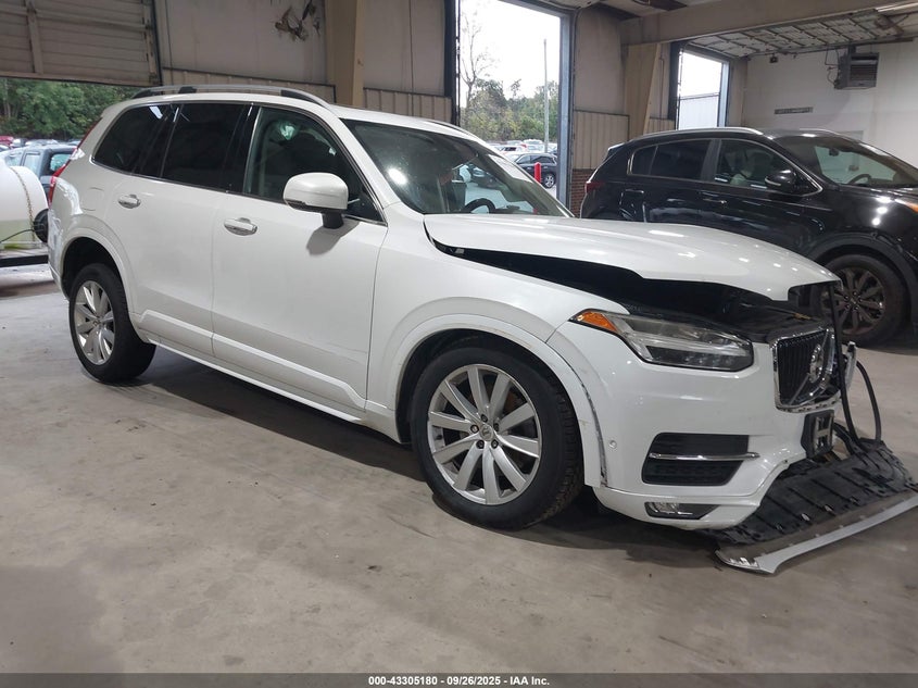 2017 VOLVO XC90 T6 MOMENTUM - YV4A22PK5H1106836