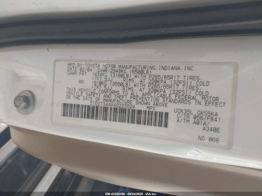 2004 Toyota Sequoia Sr5 V8 VIN: 5TDZT34AX4S223524 Lot: 43305186