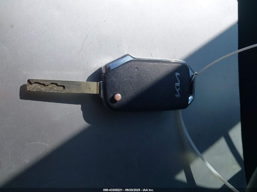 2022 Kia K5 Lx VIN: 5XXG24J23NG102012 Lot: 43305221