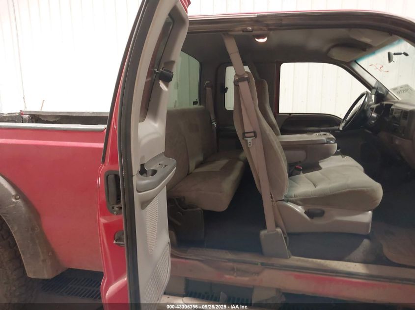 2000 Ford F-350 Lariat/Xl/Xlt VIN: 1FTSX31F5YEE44482 Lot: 43305356