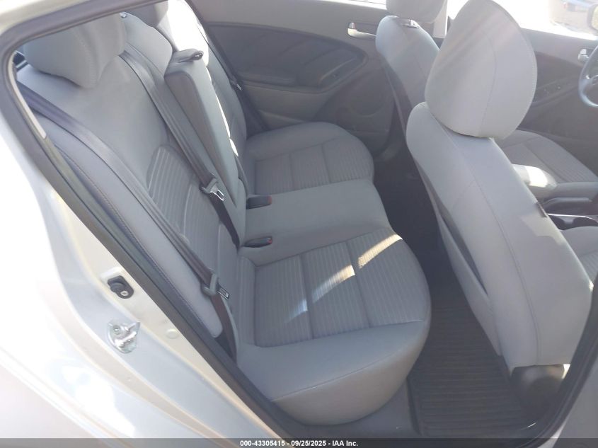 2017 Kia Forte Lx VIN: 3KPFL4A75HE053543 Lot: 43305415