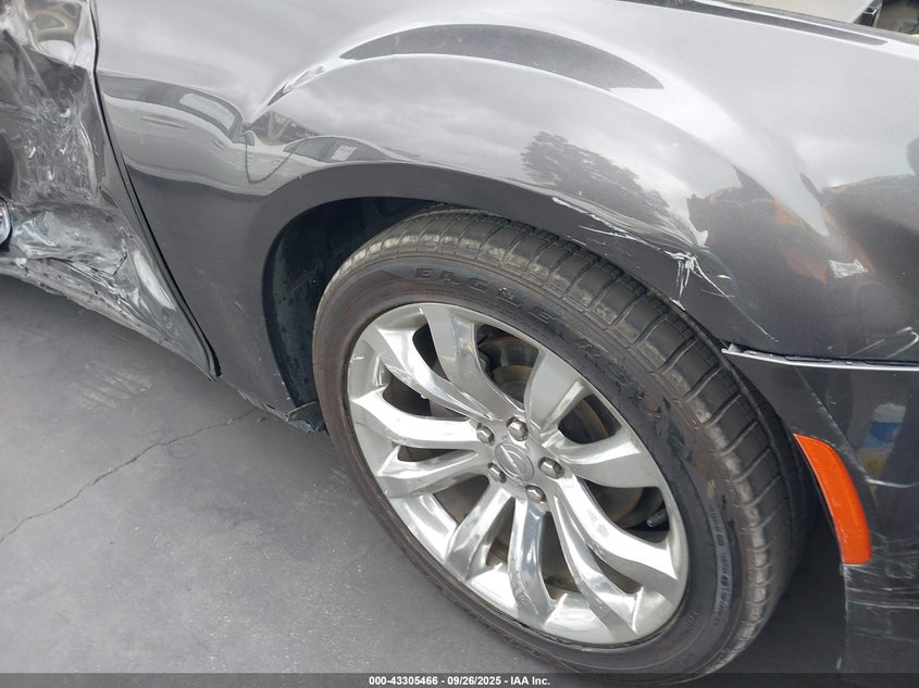 2018 CHRYSLER 300 LIMITED - 2C3CCAEGXJH207867