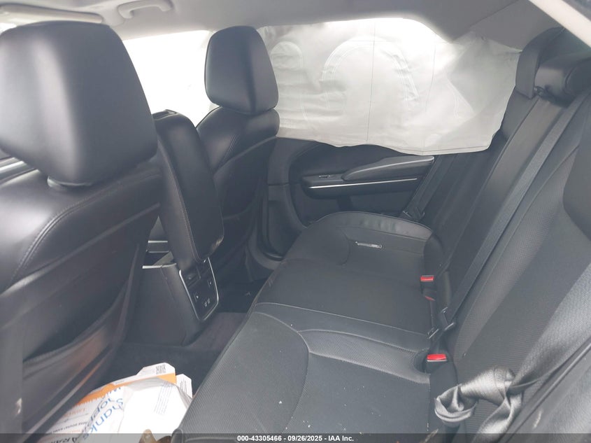 2018 CHRYSLER 300 LIMITED - 2C3CCAEGXJH207867