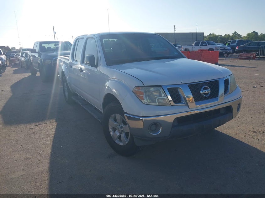 NISSAN FRONTIER SE
