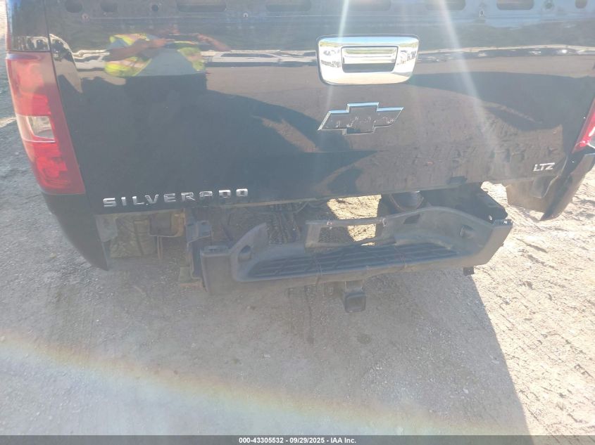 2008 Chevrolet Silverado 1500 Ltz VIN: 2GCEC13J581327808 Lot: 43305532