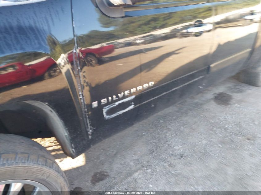 2008 Chevrolet Silverado 1500 Ltz VIN: 2GCEC13J581327808 Lot: 43305532