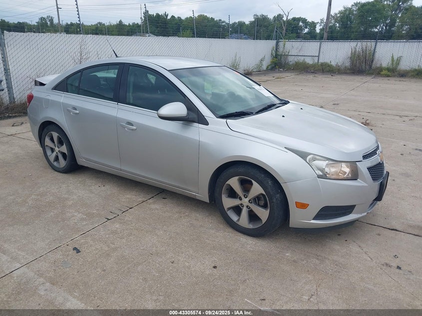 CHEVROLET CRUZE 1LT