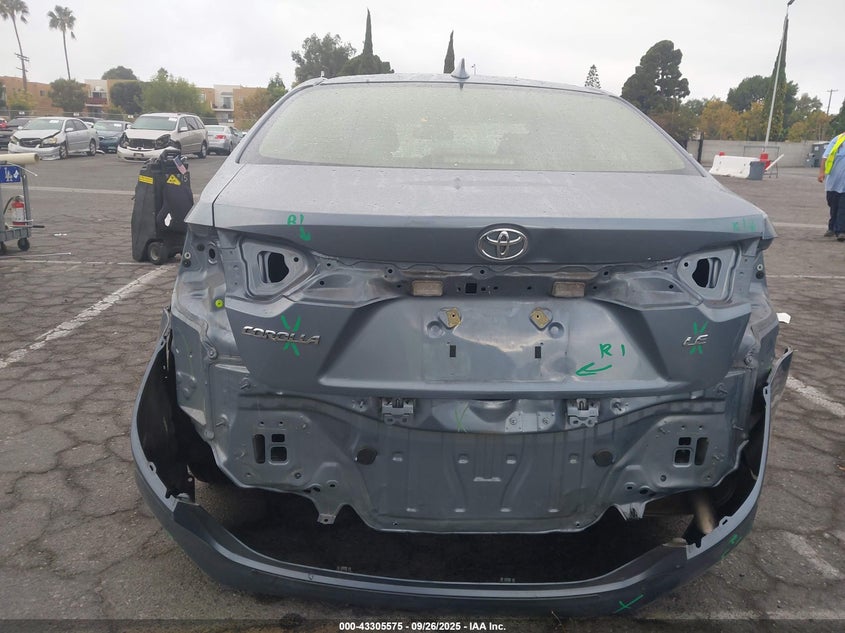 2020 TOYOTA COROLLA LE - JTDEPRAE0LJ106320