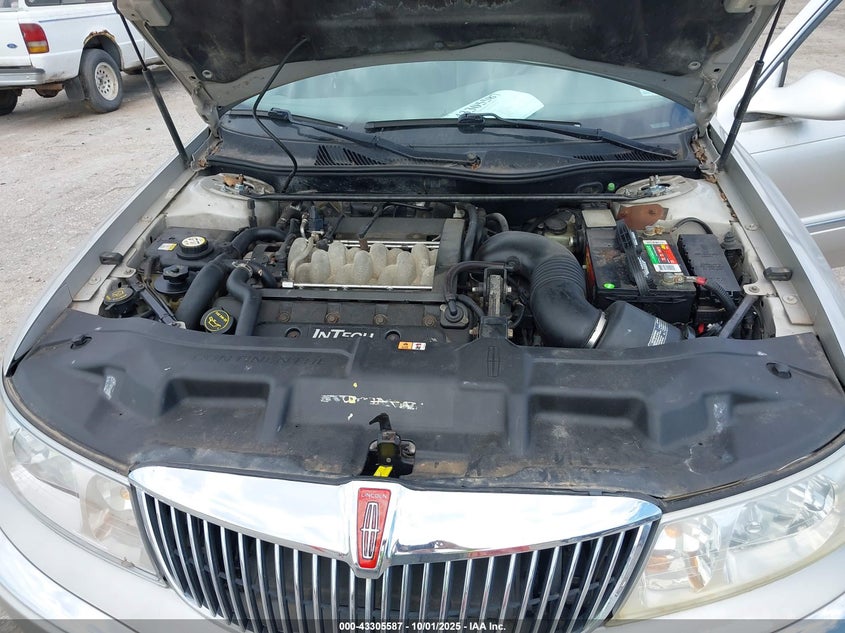 2002 Lincoln Continental VIN: 1LNHM97V22Y695966 Lot: 43305587