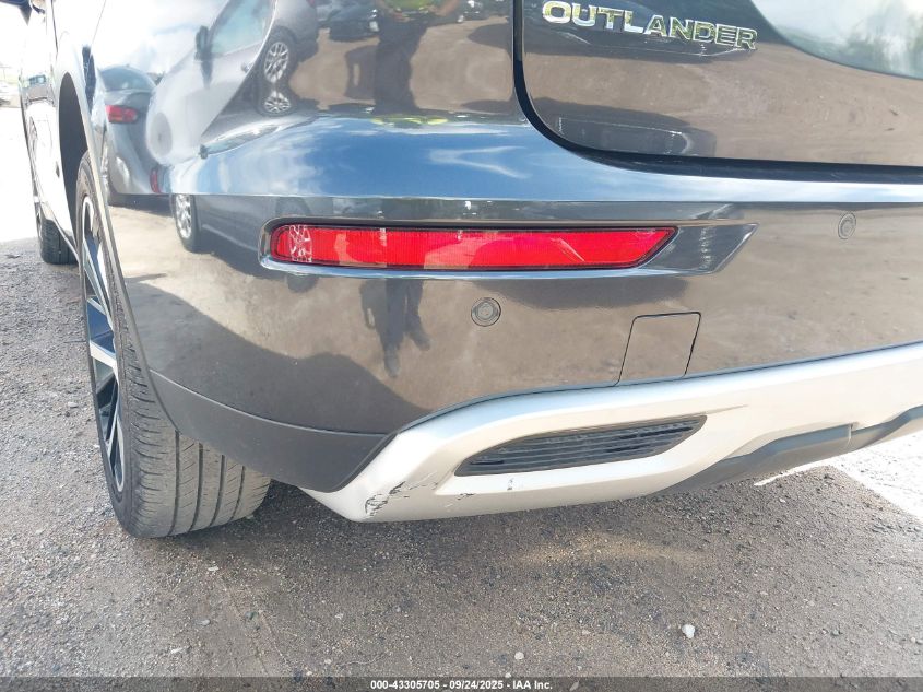 2024 Mitsubishi Outlander Se 2.5 2Wd/Se Black Edition S-Awc/Se Black Edition W/Pano Roof S-Awc VIN: JA4J3VA83RZ082371 Lot: 43305705