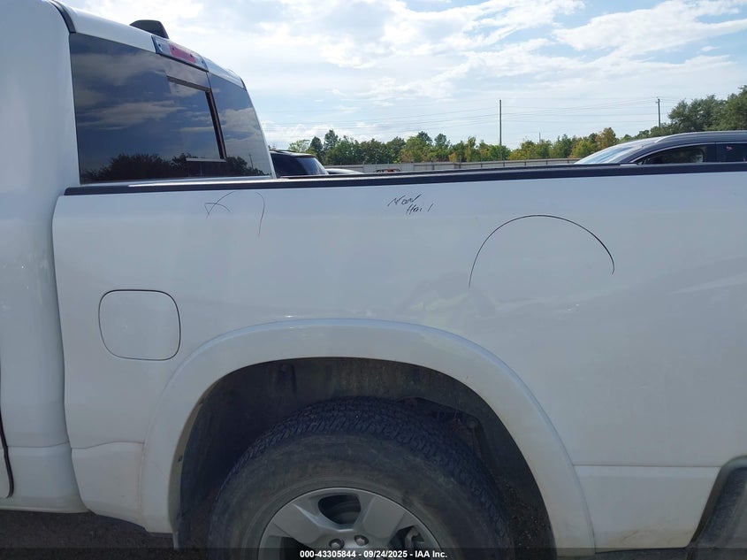 2025 Ram 1500 3.0 Big Horn 4x4 5'7 Box White Lot 111043305844 Vin 1C6SRFFP5SN583927