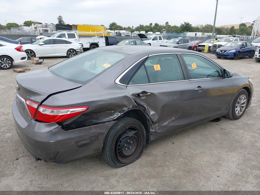 2015 TOYOTA CAMRY LE - 4T1BF1FK6FU949118