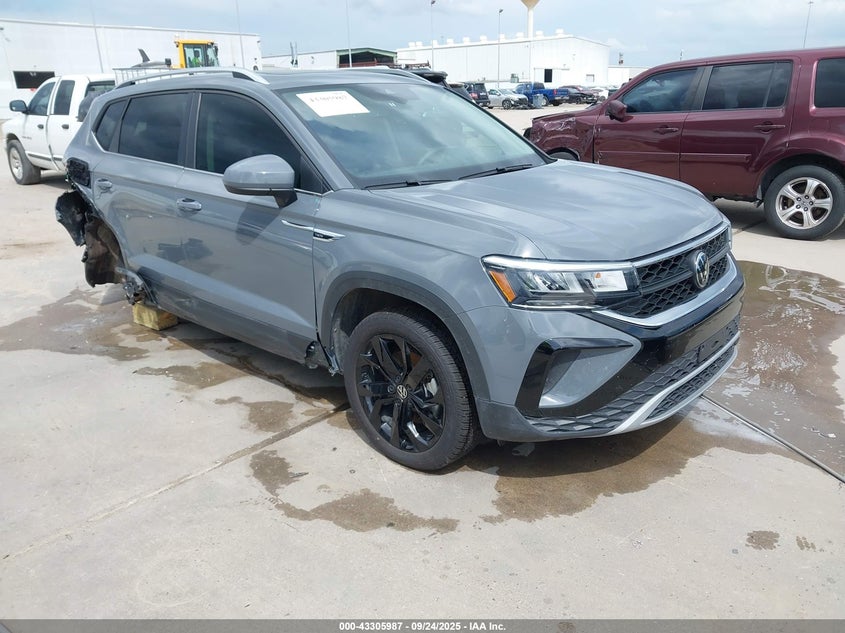 2024 VOLKSWAGEN TAOS 1.5T SE - 3VVEX7B25RM109316