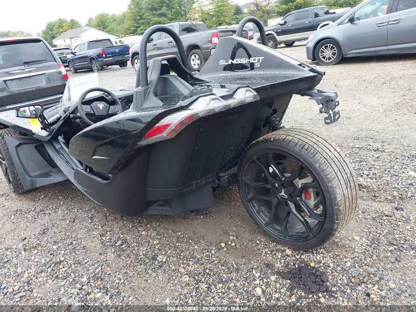 VIN 57XAATHD6P8156539 2023 POLARIS SLINGSHOT S WITH TECHNOLOGY PACKAGE