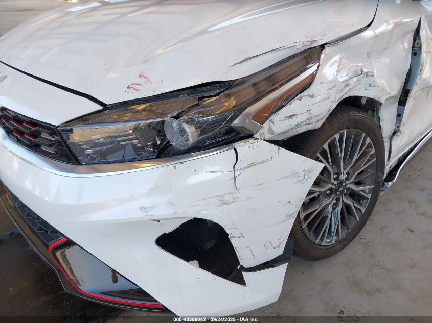 2023 Kia Forte Gt-Line VIN: 3KPF54AD1PE656682 Lot: 43306042