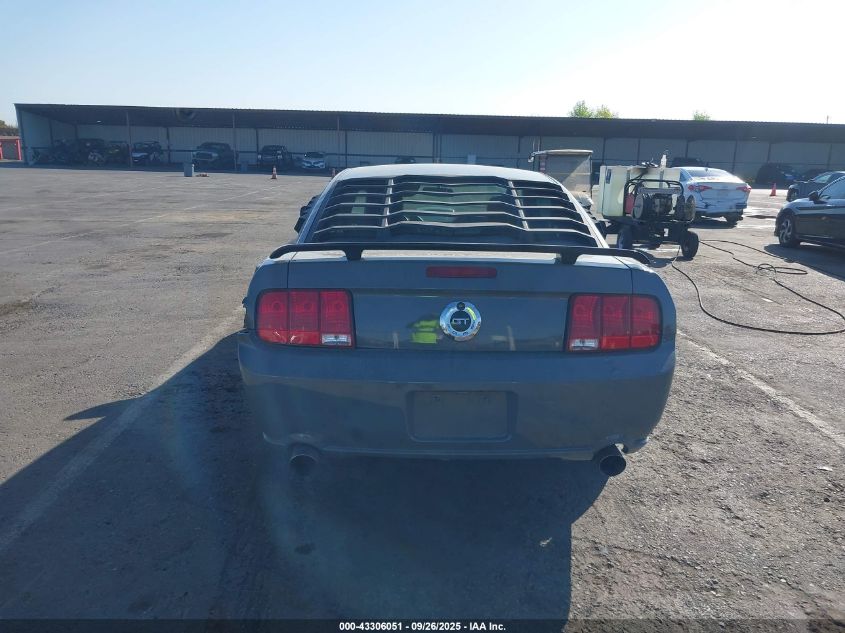 2005 Ford Mustang Gt Deluxe/Gt Premium VIN: 1ZVFT82H355147195 Lot: 43306051