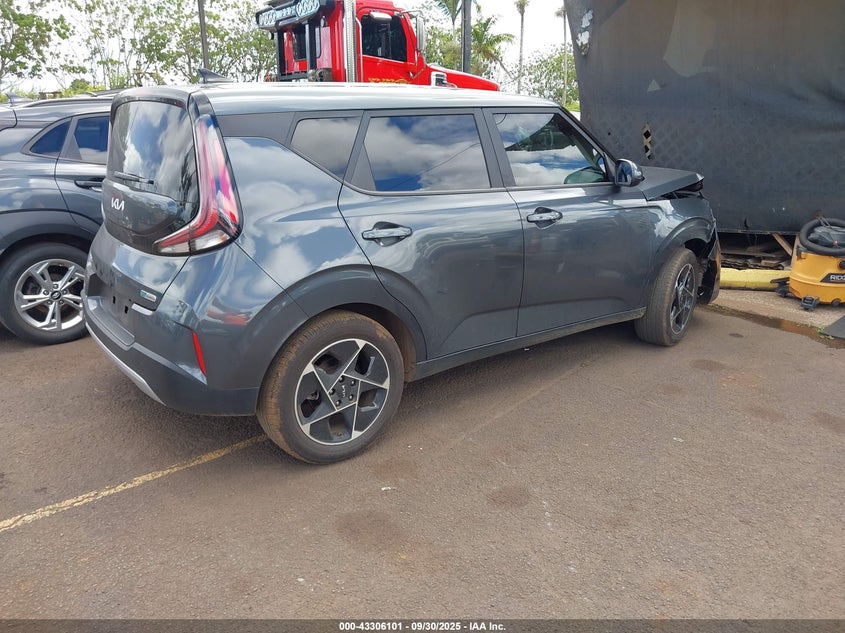 KNDJ33AU3R7921633 2024 KIA SOUL photo no. 4