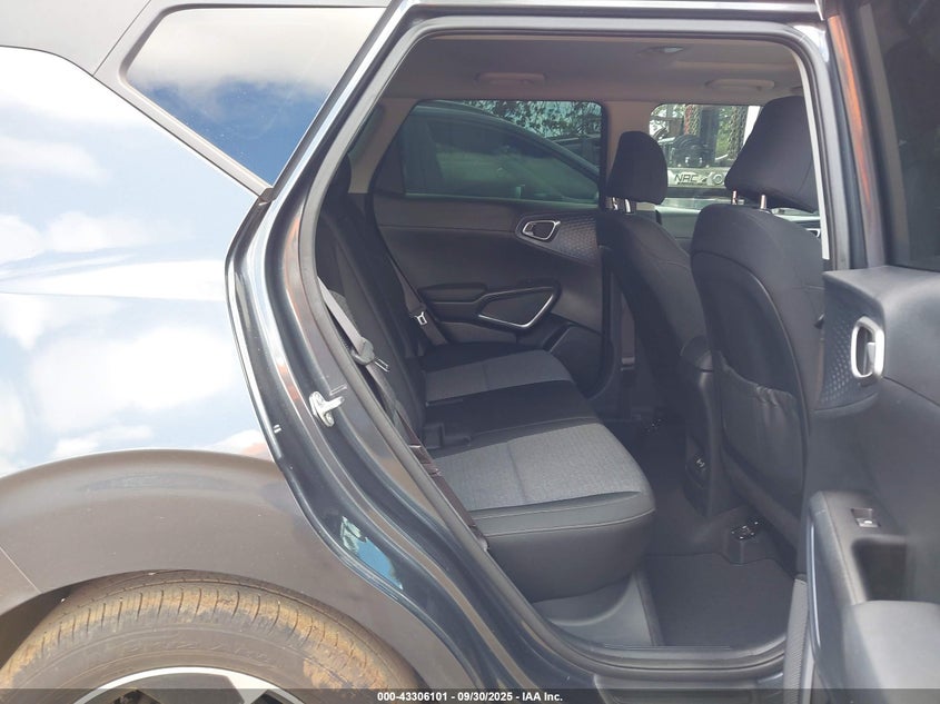 KNDJ33AU3R7921633 2024 KIA SOUL photo no. 8
