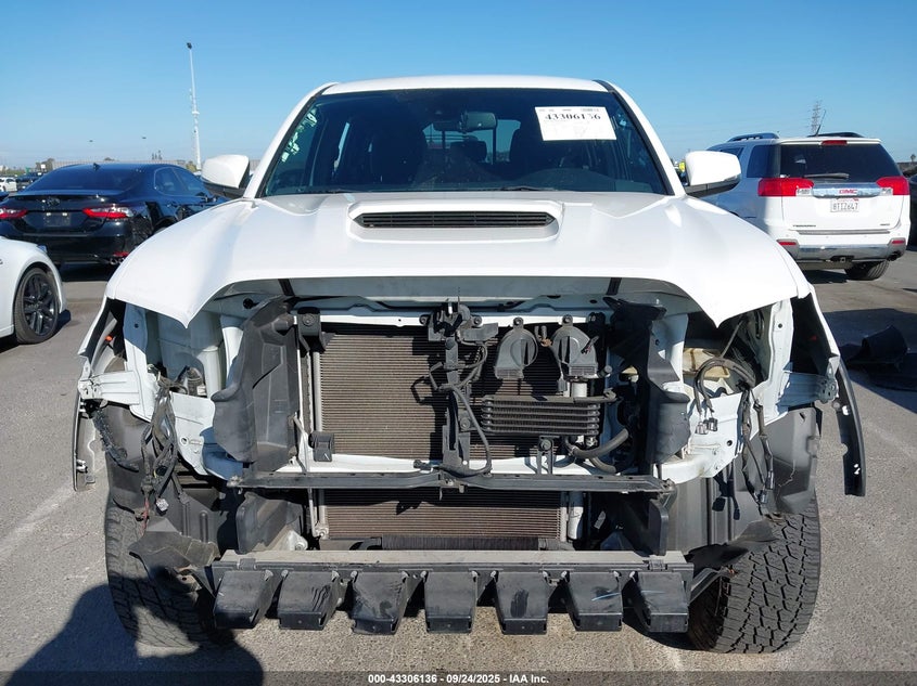 2018 TOYOTA TACOMA TRD SPORT - 3TMBZ5DN2JM013462