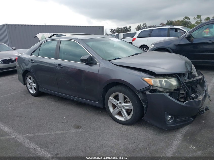 4T1BF1FK7EU412904 2014 Toyota Camry Se auction photo 1