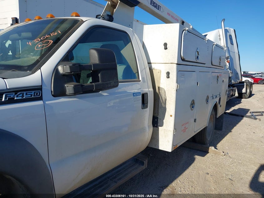 2015 Ford F-450 Chassis Xl VIN: 1FDUF4GYXFEA76237 Lot: 43306161