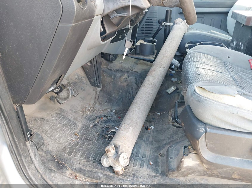 2015 Ford F-450 Chassis Xl VIN: 1FDUF4GYXFEA76237 Lot: 43306161