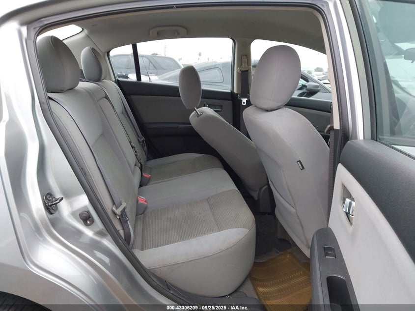 2012 Nissan Sentra 2.0 S VIN: 3N1AB6AP2CL753861 Lot: 43306209