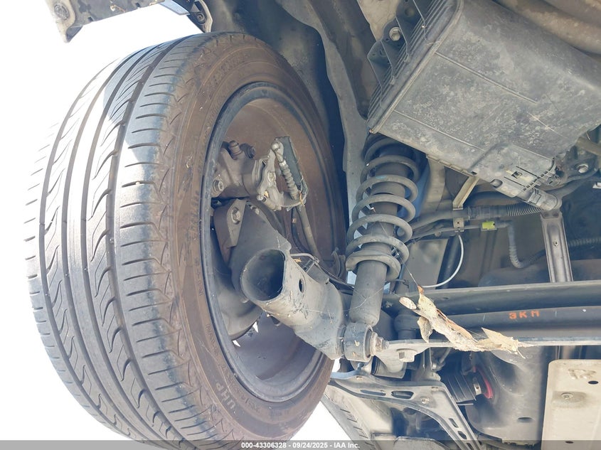 2014 Toyota Corolla S Plus VIN: 5YFBURHE2EP076608 Lot: 43306328